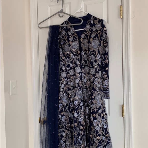 Heavy embroidered gown. Navy blue. Brand new. - Picture 10 of 14